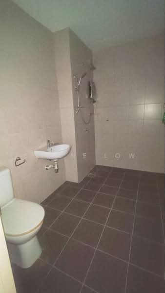 Service Residence for Sale at Meridin Executive Suites @ The Meridin - Serene Low - Bathroom - PropertyGuru.com.my
