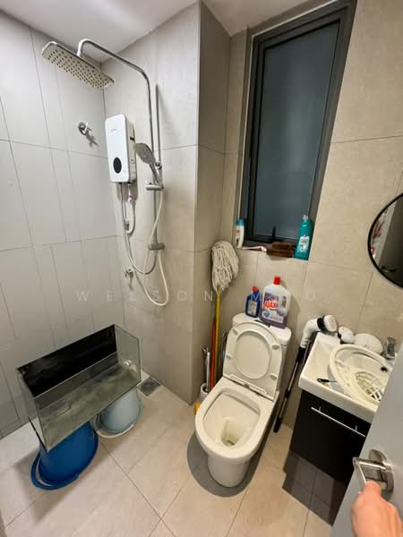 Kediaman Servis untuk Disewa di Kenwingston Platz - Welson Moo - Bathroom - PropertyGuru.com.my