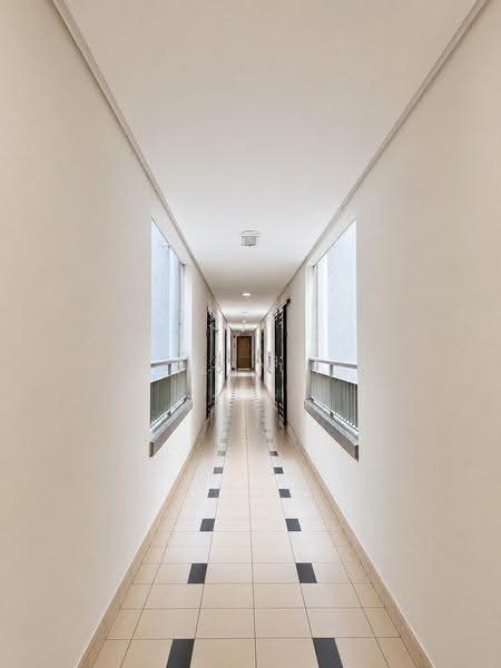 Service Residence for Sale at Ritze Perdana 1 - Alan . - Corridor - PropertyGuru.com.my