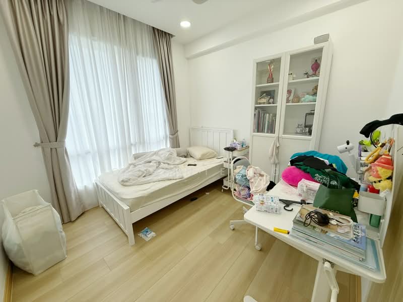Service Residence for Sale at Country Garden Central Park - Queenie Ng - PropertyGuru.com.my