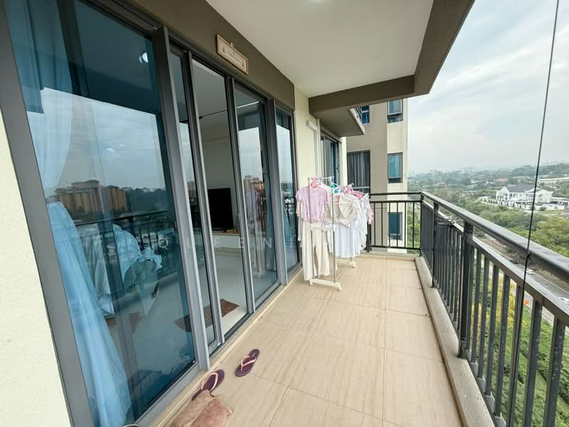 Service Residence for Sale at Country Garden Central Park - Queenie Ng - PropertyGuru.com.my