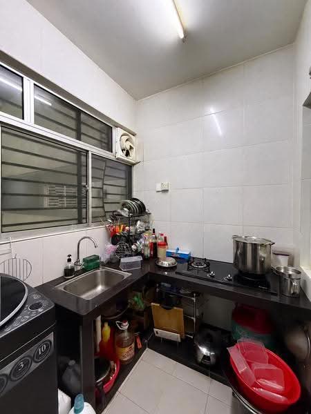 Pangsapuri untuk Dijual di Residensi Alam Damai (PR1MA @ Alam Damai) - Ray Chong - Kitchen - PropertyGuru.com.my