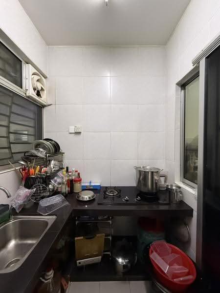 Pangsapuri untuk Dijual di Residensi Alam Damai (PR1MA @ Alam Damai) - Ray Chong - Kitchen - PropertyGuru.com.my
