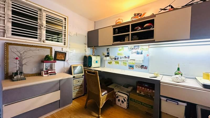 Rumah Teres 1-Tingkat untuk Disewa di Taman Krubong Jaya (Krubong) - Phang Seow Ling - Study - PropertyGuru.com.my