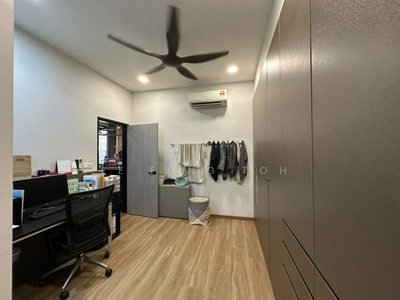 2-storey Terraced House for Sale in Taman Impian Emas (Skudai) - Ee Fong Toh - Study - PropertyGuru.com.my