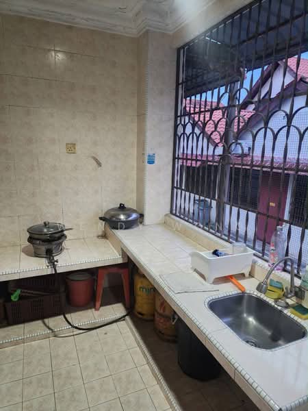 Rumah Teres 1.5-Tingkat untuk Disewa di Taman Rinting (Masai) - Wendy Wong - Kitchen - PropertyGuru.com.my