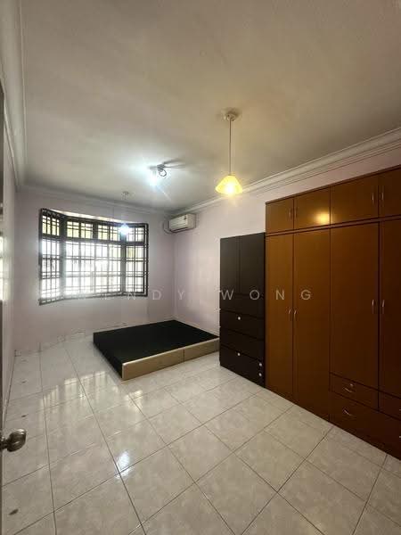Rumah Teres 1.5-Tingkat untuk Disewa di Taman Rinting (Masai) - Wendy Wong - Bedroom - PropertyGuru.com.my