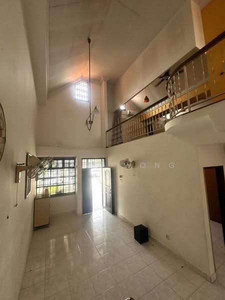 Rumah Teres 1.5-Tingkat untuk Disewa di Taman Rinting (Masai) - Wendy Wong - Living Room - PropertyGuru.com.my