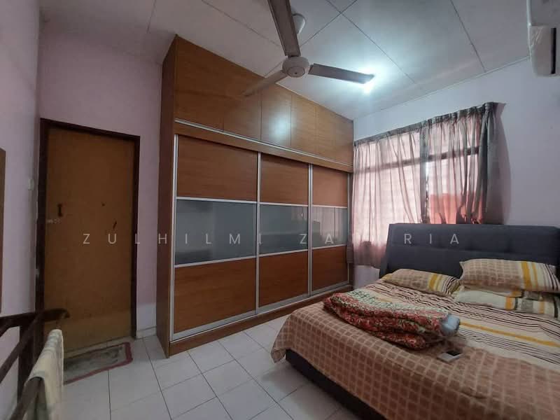 Pangsapuri untuk Dijual di Pinggiran Cempaka, Ampang - Zulhilmi Zakaria - Bedroom - PropertyGuru.com.my