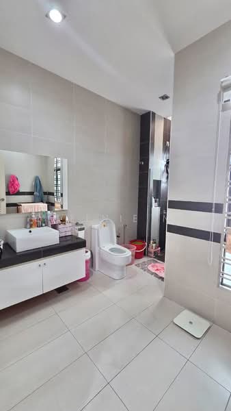 Semi-Detached House for Sale in Johor Bahru (Johor) - Queenie Ng - PropertyGuru.com.my