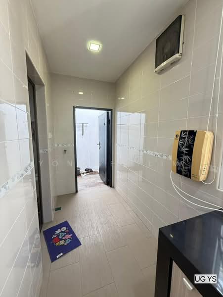 2-storey Terraced House for Sale in Alam Nusantara (Setia Alam) - Yongsen Lim - Corridor - PropertyGuru.com.my