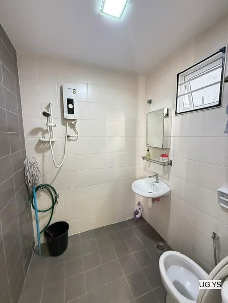 2-storey Terraced House for Sale in Alam Nusantara (Setia Alam) - Yongsen Lim - Bathroom - PropertyGuru.com.my
