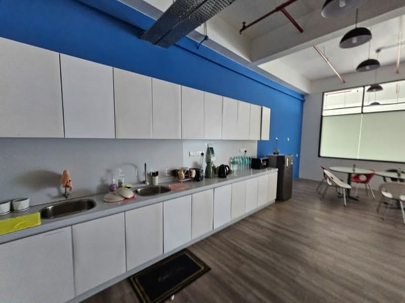 Office for Rent in Ara Damansara (Selangor) - Liiezz Lim - Kitchen - PropertyGuru.com.my