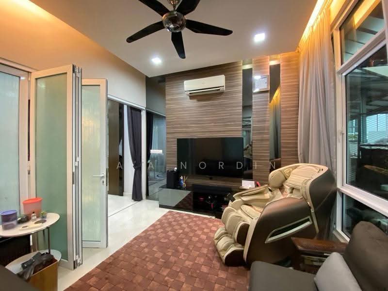 Bungalow House for Sale in Garden Residence (Cyberjaya) - Sa'a Nordin - Living Room - PropertyGuru.com.my