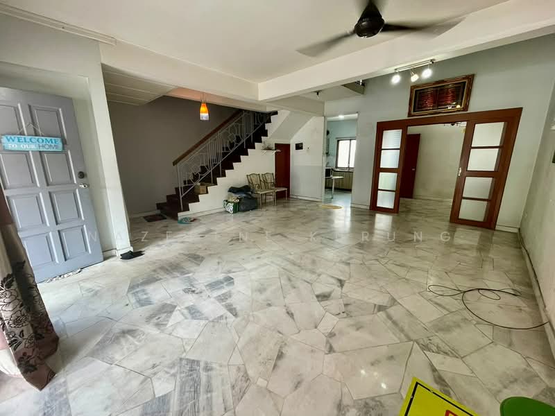 2-storey Terraced House for Rent in Putra Heights (Subang Jaya) - Nazerene Kurung - Living Room - PropertyGuru.com.my