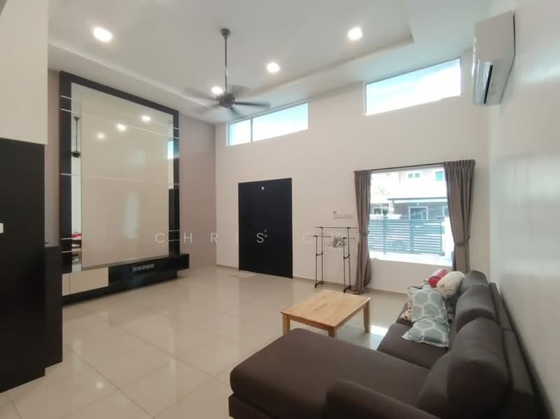 Rumah Teres 2-Tingkat untuk Dijual di Taman Lapangan Hartamas (Ipoh) - Chris Chin - Living Room - PropertyGuru.com.my
