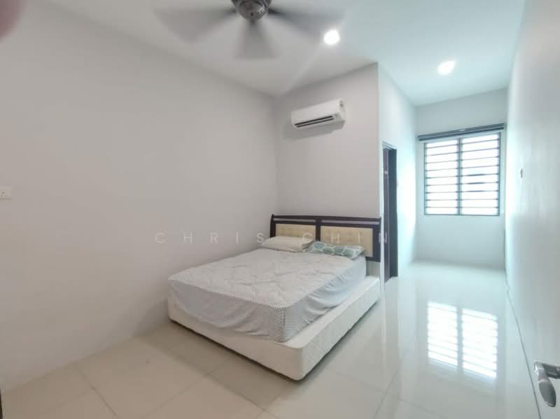Rumah Teres 2-Tingkat untuk Dijual di Taman Lapangan Hartamas (Ipoh) - Chris Chin - Bedroom - PropertyGuru.com.my