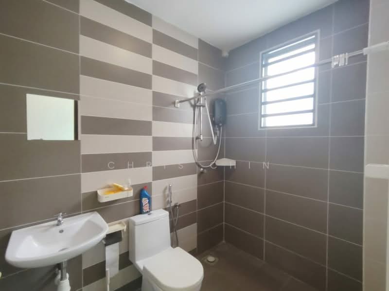 Rumah Teres 2-Tingkat untuk Dijual di Taman Lapangan Hartamas (Ipoh) - Chris Chin - Bathroom - PropertyGuru.com.my