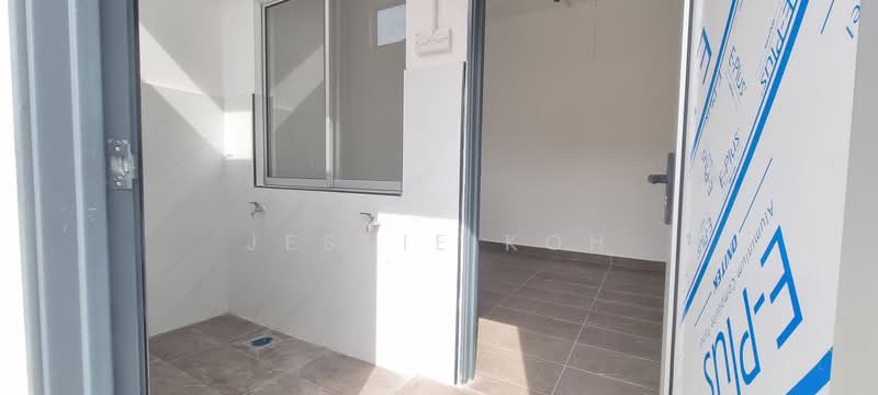 Warehouse for Sale in Telok Panglima Garang (Selangor) - Jessie Koh - Kitchen - PropertyGuru.com.my