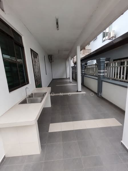 Semi-Detached House for Sale in Taman Putri Kulai (Kulai) - Ee Fong Toh - Corridor - PropertyGuru.com.my
