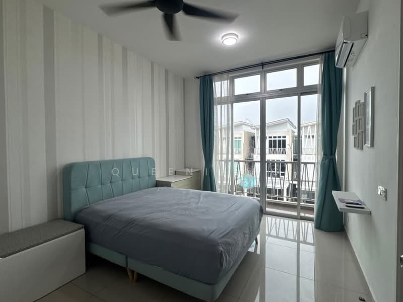 3-storey Terraced House for Sale in Taman Mount Austin (Tebrau) - Queenie Ng - PropertyGuru.com.my