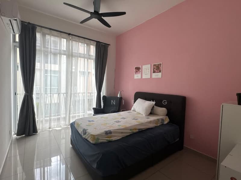 3-storey Terraced House for Sale in Taman Mount Austin (Tebrau) - Queenie Ng - PropertyGuru.com.my