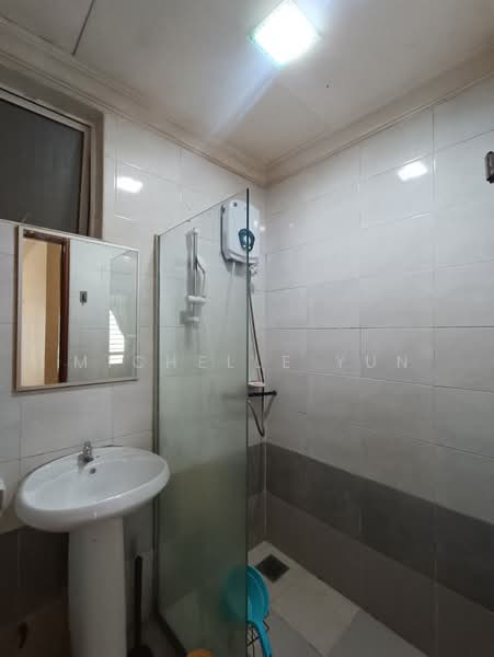 Apartment for Sale at Bukit Segambut Apartment - Michelle Yun - Bathroom - PropertyGuru.com.my