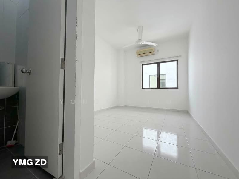2-storey Terraced House for Sale in Setia Utama (Setia Alam) - Yongsen Lim - Interior - PropertyGuru.com.my