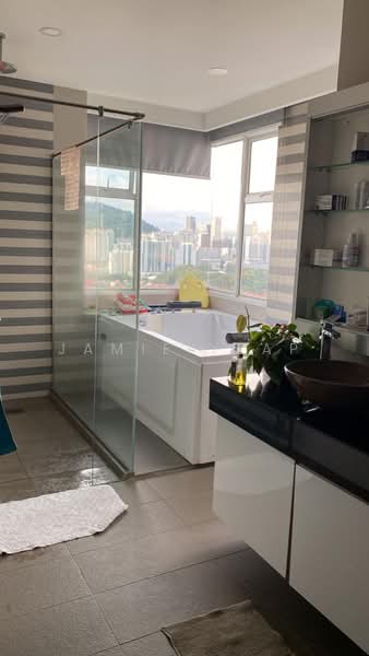 Kondominium untuk Disewa di 9 Bukit Utama Condominium - Jamie Yeap - Bathroom - PropertyGuru.com.my
