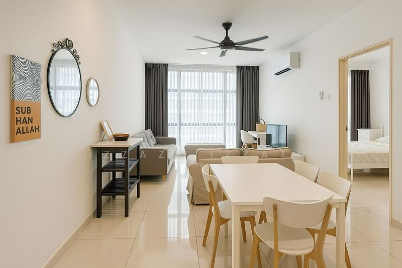 Kediaman Servis untuk Dijual di Vista Alam Serviced Apartment - Izzaza Izzati - Living Room - PropertyGuru.com.my