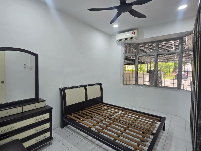 Rumah Teres 1-Tingkat untuk Dijual di Kluang (Johor) - Jerrick Foo - Bedroom - PropertyGuru.com.my