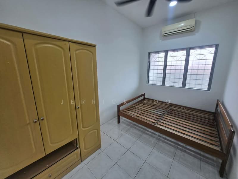 Rumah Teres 1-Tingkat untuk Dijual di Kluang (Johor) - Jerrick Foo - Bedroom - PropertyGuru.com.my