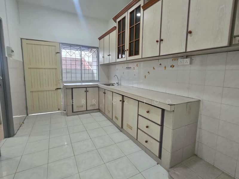 Rumah Teres 1-Tingkat untuk Dijual di Kluang (Johor) - Jerrick Foo - Kitchen - PropertyGuru.com.my