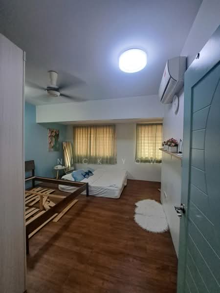 Rumah Flat untuk Dijual di Taman Sri Gombak - Nick Yow - Bedroom - PropertyGuru.com.my