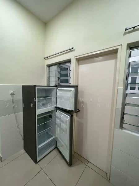 Kediaman Servis untuk Disewa di Saville @ Cheras - Muhammad Zulkarnain Nur Salim - Kitchen - PropertyGuru.com.my