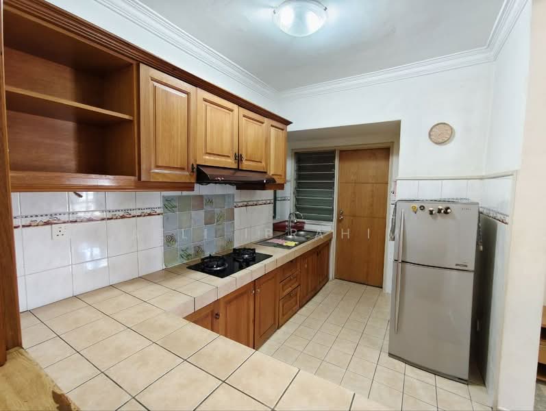 Condominium for Sale at Lanai Gurney - Azli Ibrahim - Kitchen - PropertyGuru.com.my
