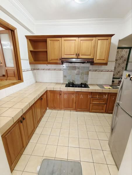 Condominium for Sale at Lanai Gurney - Azli Ibrahim - Kitchen - PropertyGuru.com.my