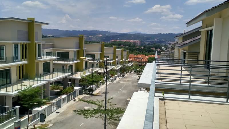 Semi-Detached House for Sale in Mahkota Hills (Cheras) - Katty Soon - PropertyGuru.com.my