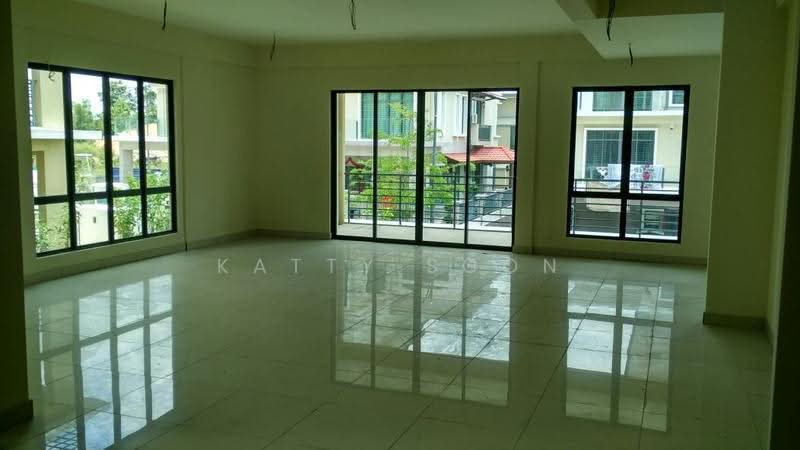 Semi-Detached House for Sale in Mahkota Hills (Cheras) - Katty Soon - PropertyGuru.com.my