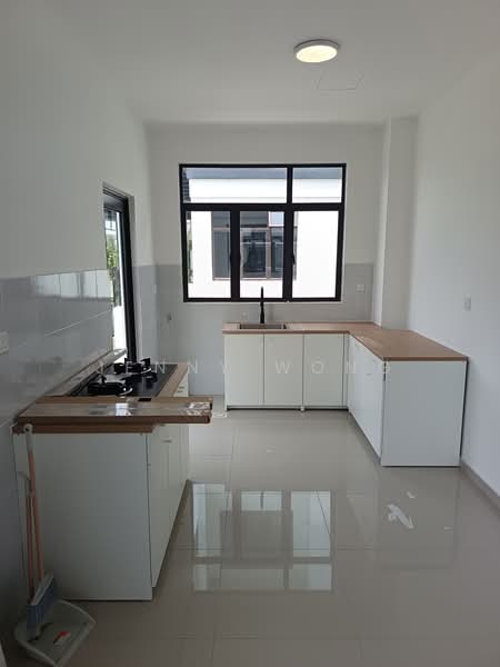 Rumah Bandar untuk Disewa di Eco Grandeur (Puncak Alam) - Jenny Wong - PropertyGuru.com.my
