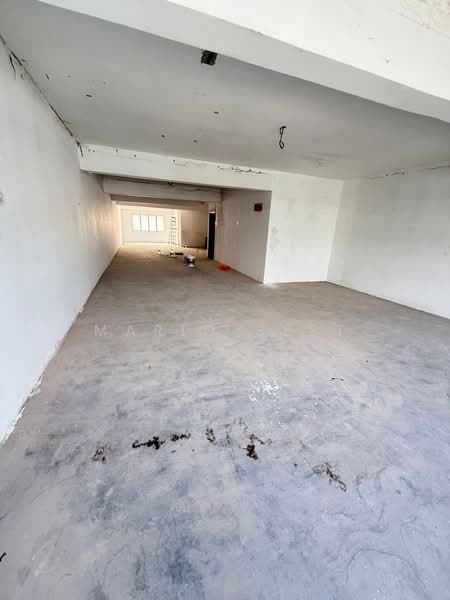 Shop for Sale in Batu Berendam (Melaka) - Mario Seet - Interior - PropertyGuru.com.my