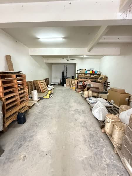 Shop for Sale in Batu Berendam (Melaka) - Mario Seet - Interior - PropertyGuru.com.my