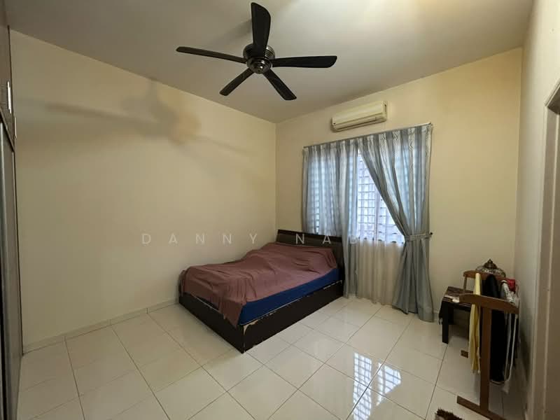 2-storey Terraced House for Rent in Kajang (Selangor) - Danny Nabil - Bedroom - PropertyGuru.com.my