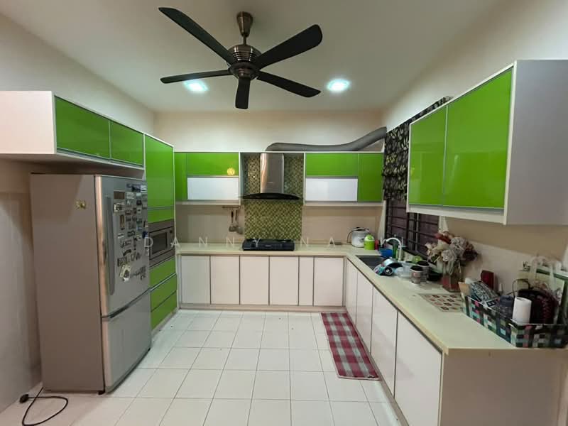 2-storey Terraced House for Rent in Kajang (Selangor) - Danny Nabil - Kitchen - PropertyGuru.com.my