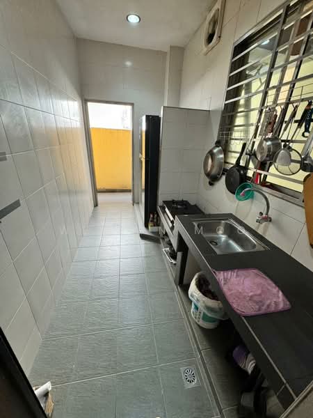 Rumah Berkembar untuk Dijual di Mutiara Gombak (Gombak) - Welson Moo - Kitchen - PropertyGuru.com.my