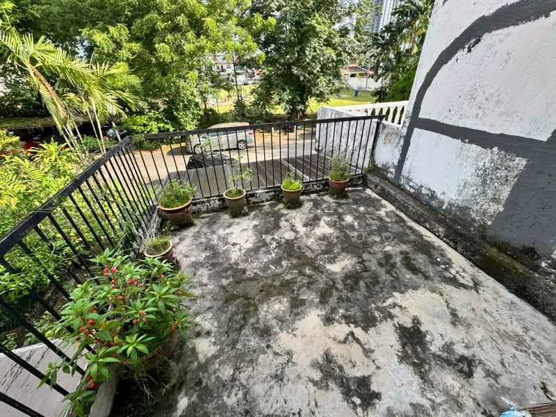 Rumah Teres 2-Tingkat untuk Dijual di Taman Melawati (Ulu Kelang) - Welson Moo - Balcony - PropertyGuru.com.my