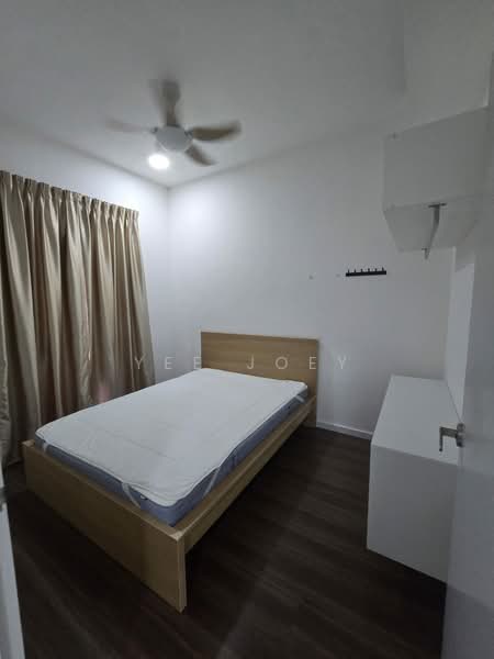 Condominium for Rent at Vertu Resort - Yee Joey - Bedroom - PropertyGuru.com.my
