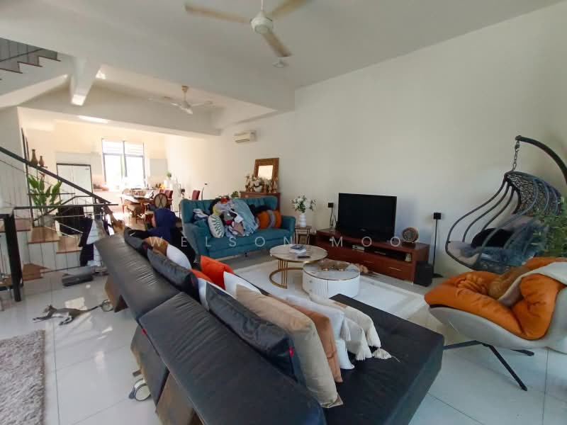 3-storey Terraced House for Sale in Taman Melawati (Ulu Kelang) - Welson Moo - Living Room - PropertyGuru.com.my