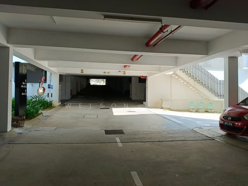 3-storey Terraced House for Sale in Taman Melawati (Ulu Kelang) - Welson Moo - Car Park - PropertyGuru.com.my
