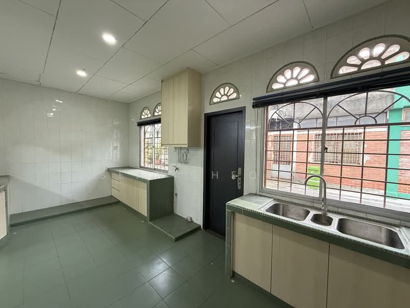 Rumah Teres untuk Disewa di Kampung Pandan (Cheras) - Sean Cheong - Kitchen - PropertyGuru.com.my